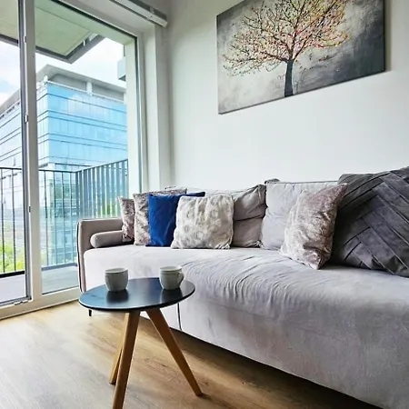 Apartamento Superb Business Mokotow Sluzewiec Varsovia